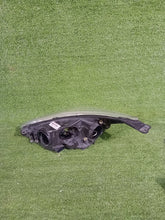 Laden Sie das Bild in den Galerie-Viewer, Frontscheinwerfer Ford Focus BM51-13D154 Rechts Scheinwerfer Headlight SCH7244140119re