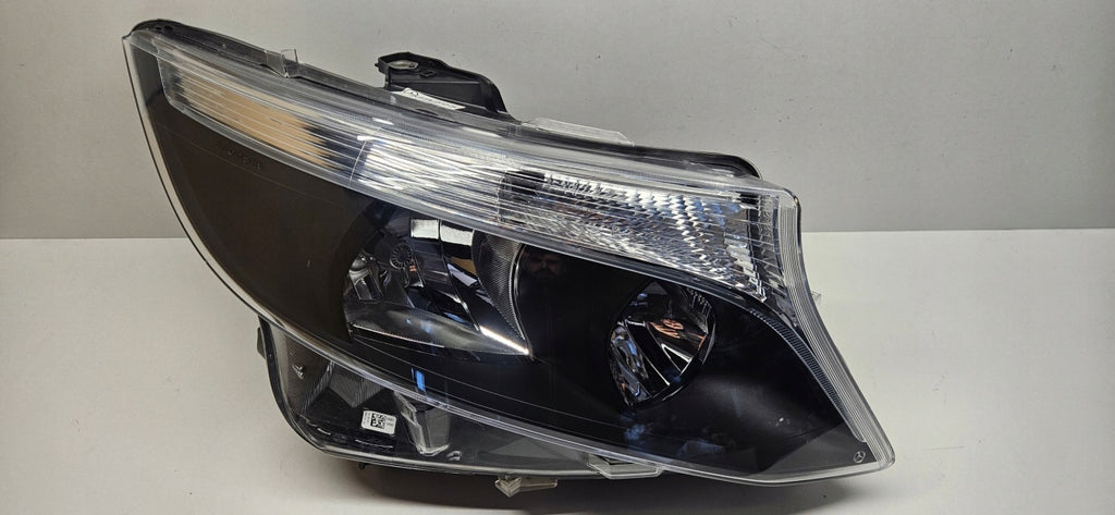 Frontscheinwerfer Mercedes-Benz Vito W447 A4479067800 Rechts Headlight SCH9401555325fb