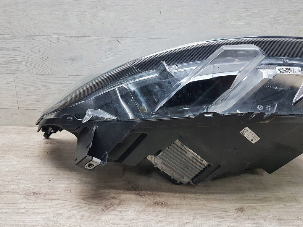 Frontscheinwerfer Opel Zafira Vivaro C 9832836480 0021827403 Rechts Headlight