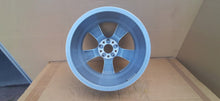 Load image into Gallery viewer, 1x Alufelge 17 Zoll 7.5&quot; 5x112 40ET A2134011200 Mercedes-Benz W213 Rim Wheel