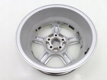 Load image into Gallery viewer, 4x Alufelge 15 Zoll 6.5" 5x100 40ET Silber KBA45418 Seat Leon Golf IV Polo FEL9321970990yy