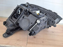 Laden Sie das Bild in den Galerie-Viewer, Frontscheinwerfer Mercedes-Benz W213 A2139062606 Rechts Scheinwerfer Headlight SCH8983965822hd