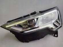 Laden Sie das Bild in den Galerie-Viewer, Frontscheinwerfer Audi Q3 83A941035 Links Scheinwerfer Headlight