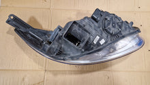 Laden Sie das Bild in den Galerie-Viewer, Frontscheinwerfer Ford Focus BM51-13D155-AJ Links Scheinwerfer Headlight SCH1521093161lc