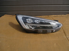 Laden Sie das Bild in den Galerie-Viewer, Frontscheinwerfer Ford Focus JX7B-13E014-AE LED Rechts Scheinwerfer Headlight SCH5911363949ve