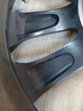 Laden Sie das Bild in den Galerie-Viewer, 1x Alufelge 16 Zoll 6.5&quot; 5x114.3 44ET 403003531R Renault Megane Scenic Rim Wheel