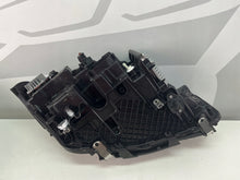 Laden Sie das Bild in den Galerie-Viewer, Frontscheinwerfer BMW G31 G30 5A388E3 5A388E4 Full LED Ein Satz Headlight SCH1851702942tn