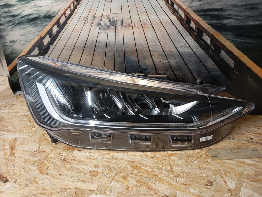 Frontscheinwerfer Ford Focus Rechts Scheinwerfer Headlight SCH5349102476lf