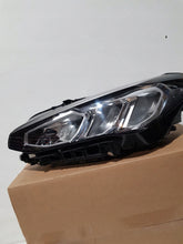 Laden Sie das Bild in den Galerie-Viewer, Frontscheinwerfer BMW 2 Active Tourer U06 5A42243-08 LED Links Headlight SCH8379128507cq