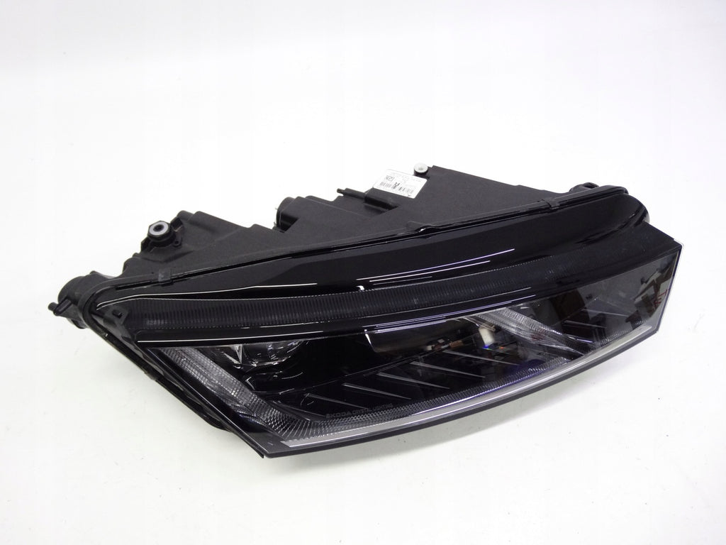 Frontscheinwerfer Skoda Octavia IV 5E4941016B LED Rechts Scheinwerfer Headlight SCH4418053174pa