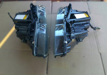 Laden Sie das Bild in den Galerie-Viewer, Frontscheinwerfer BMW X5 E53 224584-00 224583-00 5DV008290-00 Ein Satz Headlight SCH4984110994rq