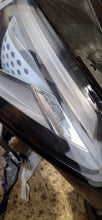 Laden Sie das Bild in den Galerie-Viewer, Frontscheinwerfer VW Id.3 10B941035B Full LED Links Scheinwerfer Headlight SCH3948859659bz