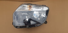 Load image into Gallery viewer, Frontscheinwerfer Dacia Duster 260600069R Links Scheinwerfer Headlight