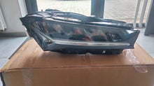 Load image into Gallery viewer, Frontscheinwerfer Skoda Superb Rechts Scheinwerfer Headlight SCH9301143309dx