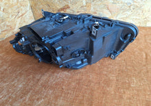 Laden Sie das Bild in den Galerie-Viewer, Frontscheinwerfer BMW 5 F11 F10 7203246 Xenon Rechts Scheinwerfer Headlight SCH6211780707mq