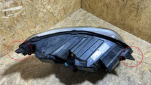 Load image into Gallery viewer, Frontscheinwerfer Peugeot Expert 9803572680 Links Scheinwerfer Headlight SCH2738617299uh