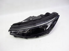 Laden Sie das Bild in den Galerie-Viewer, Frontscheinwerfer VW Passat 3J1941005 LED Links Scheinwerfer Headlight SCH5275882105bv