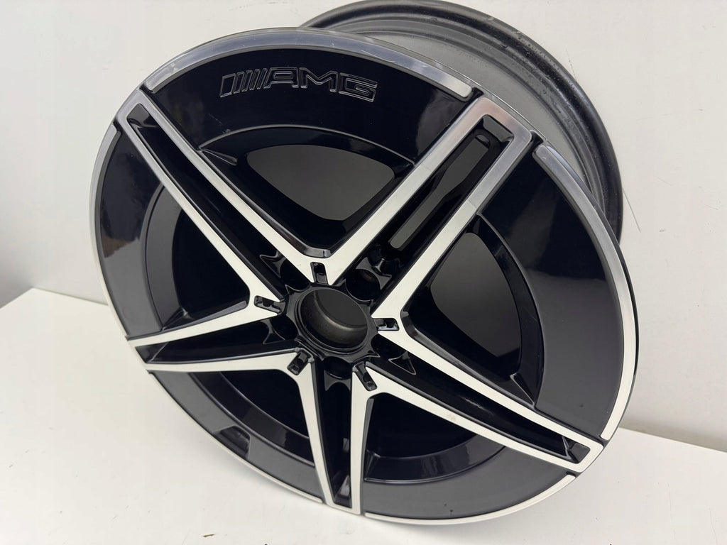 1x Alufelge 18 Zoll 8.5" 5x112 52ET A2064011800 Mercedes-Benz W206 Rim Wheel FEL1476496118rz