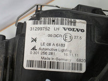 Laden Sie das Bild in den Galerie-Viewer, Frontscheinwerfer Volvo C30 31299752 Links Scheinwerfer Headlight SCH1725262732gs