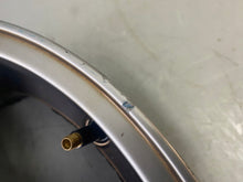 Laden Sie das Bild in den Galerie-Viewer, 1x Alufelge 16 Zoll 7.0&quot; 5x108 60ET 31423046 Volvo V70 Rim Wheel