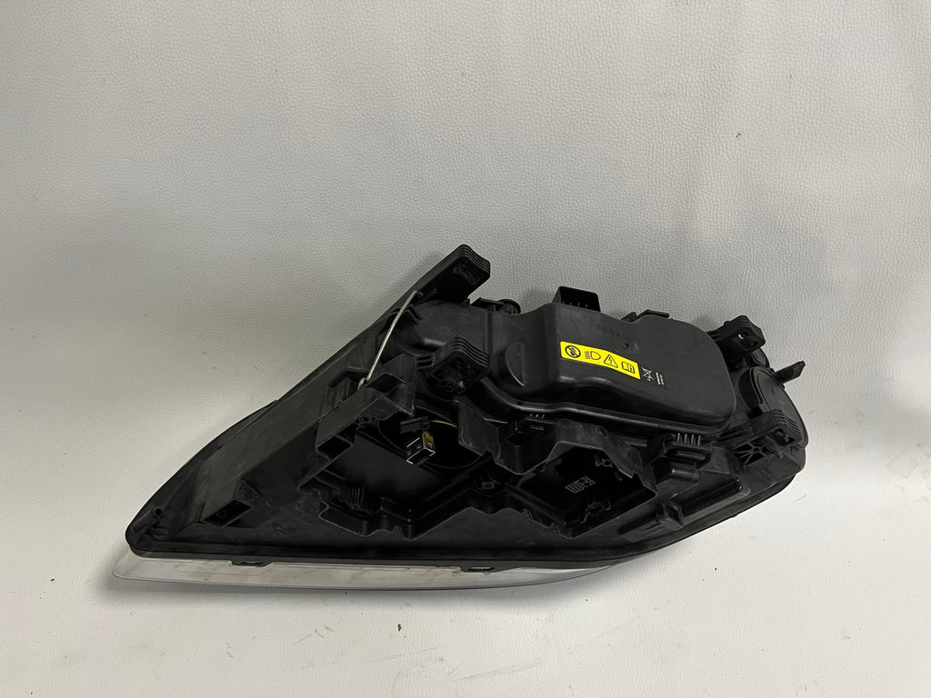 Frontscheinwerfer Volvo V70 III 314200014 LED Ein Stück (Rechts oder Links)