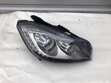 Laden Sie das Bild in den Galerie-Viewer, Frontscheinwerfer Mercedes-Benz Cls A2188201659 LED Rechts Headlight