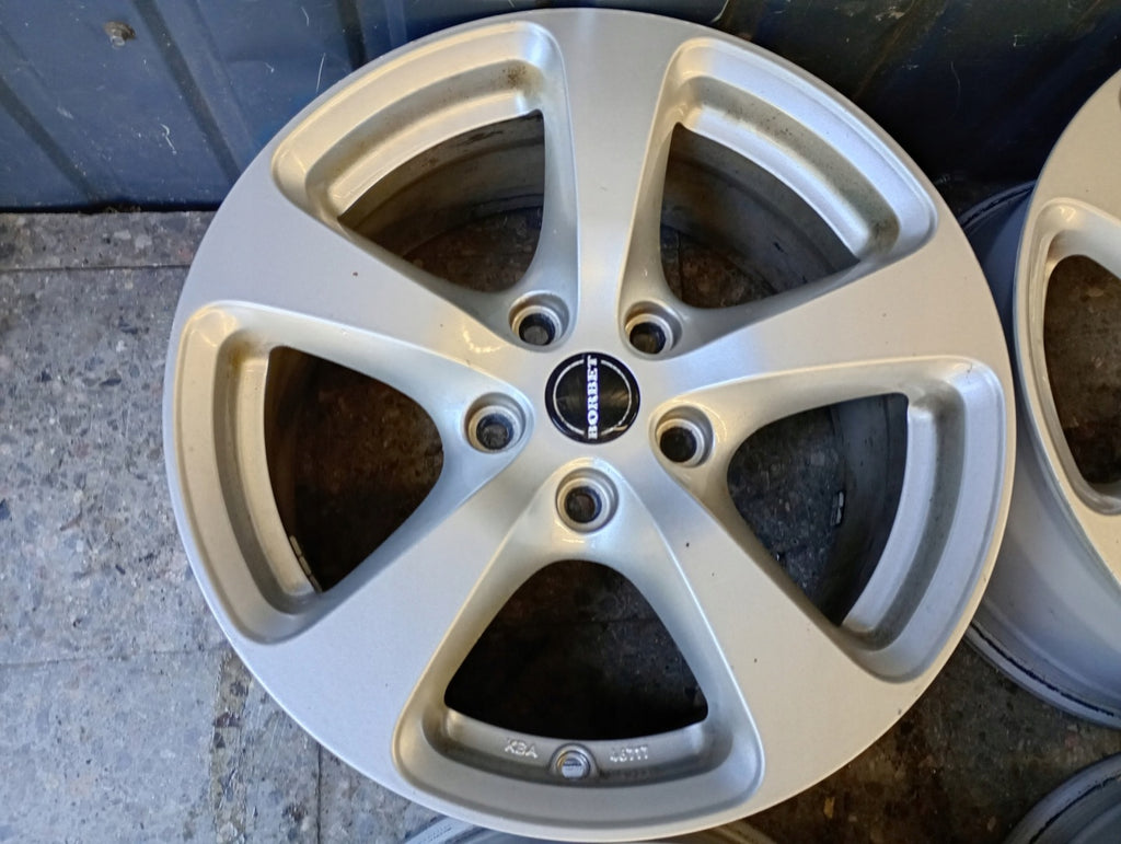 1x Alufelge 17 Zoll 8.0" 5x120 30ET Silber KBA46717 Audi Rim Wheel FEL6626395756uv