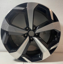 Load image into Gallery viewer, 1x Alufelge 19 Zoll 7.0" 5x114.3 R099014 Nissan Qashqai I Rim Wheel FEL9944614832kr