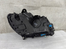 Laden Sie das Bild in den Galerie-Viewer, Frontscheinwerfer Mercedes-Benz W206 A2069067903 Full LED Links Headlight SCH2734886878pd