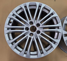 Load image into Gallery viewer, 1x Alufelge 18 Zoll 8.0" 5x112 31ET Glanz Silber 8W0601025EE Audi A4 Rim Wheel FEL8589072667gw