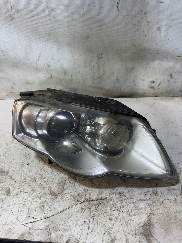 Frontscheinwerfer VW Passat D29E11600C Vorderseite Scheinwerfer Headlight SCH6722422628tg