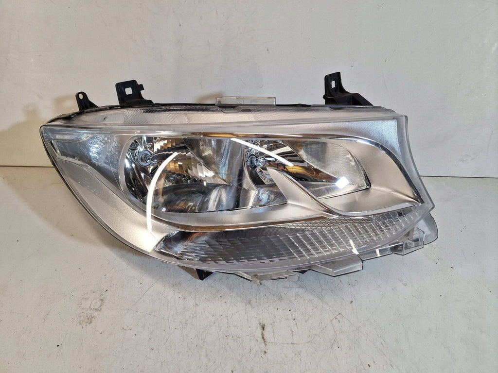 Frontscheinwerfer Mercedes-Benz Sprinter A9109060100 Rechts Headlight SCH7411022612tq