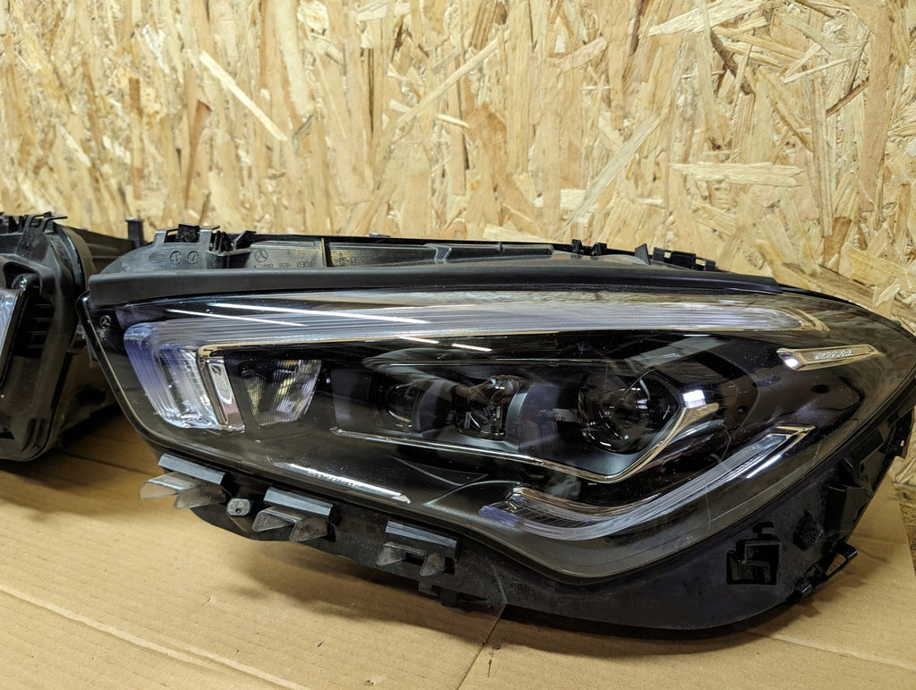 Frontscheinwerfer Mercedes-Benz Cla Ein Stück (Rechts oder Links) Headlight