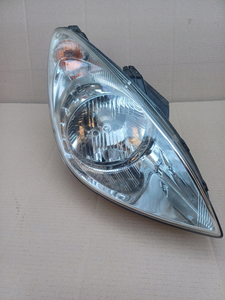 Frontscheinwerfer Hyundai I20 92102-4P000 Rechts Scheinwerfer Headlight SCH3378803345yb