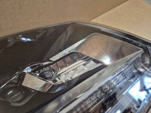 Load image into Gallery viewer, Frontscheinwerfer VW Amarok 2H1941016 Xenon Rechts Scheinwerfer Headlight SCH3120503699va
