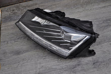 Laden Sie das Bild in den Galerie-Viewer, Frontscheinwerfer Skoda Fabia III 6V1941015F Full LED Links Headlight