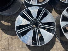 Laden Sie das Bild in den Galerie-Viewer, 1x Alufelge 18 Zoll 7.5&quot; 5x112 53,5ET A2434011300 Mercedes-Benz Eqa Eqb