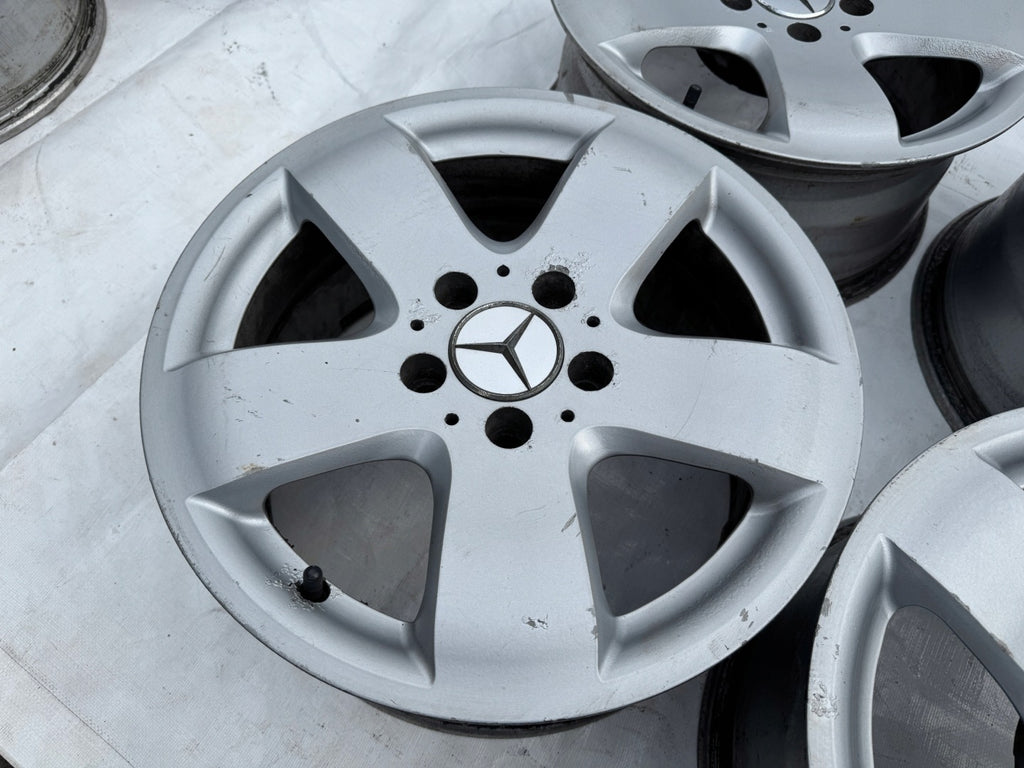 4x Alufelge 16 Zoll 7.5" 5x112 37ET Glanz Silber Mercedes-Benz Rim Wheel FEL3262861584sj