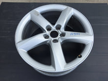 Load image into Gallery viewer, 1x Alufelge 19 Zoll 7.5&quot; 5x112 29ET 4H0601025C Audi A8 Rim Wheel