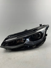 Laden Sie das Bild in den Galerie-Viewer, Frontscheinwerfer VW Golf VIII 5H1941035J LED FALSE Scheinwerfer Headlight SCH1436689343vp