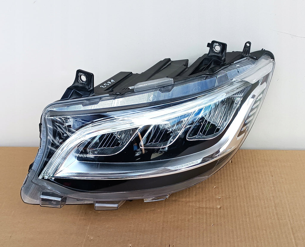 Frontscheinwerfer Mercedes-Benz Sprinter A9109067100 Full LED Rechts oder Links