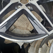 Laden Sie das Bild in den Galerie-Viewer, 1x Alufelge 18 Zoll 7.0" 5x100 51ET Glanz Schwarz 6F0601025E Seat I Ibiza FEL4894545096vw