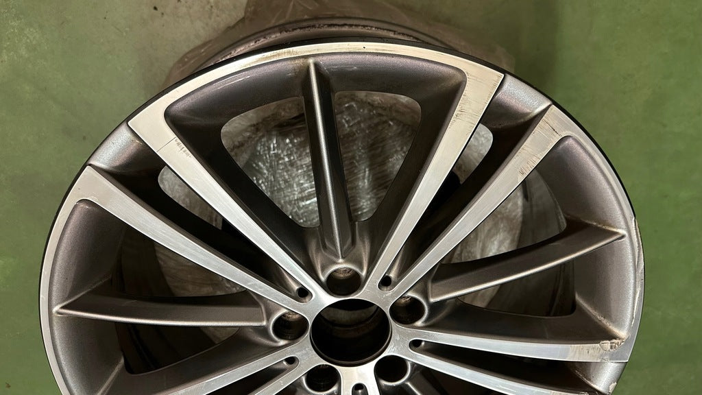 1x Alufelge 19 Zoll 8.0" 5x112 33ET Glanz Graphit A2574010300 Mercedes-Benz Mg FEL1959022325ri