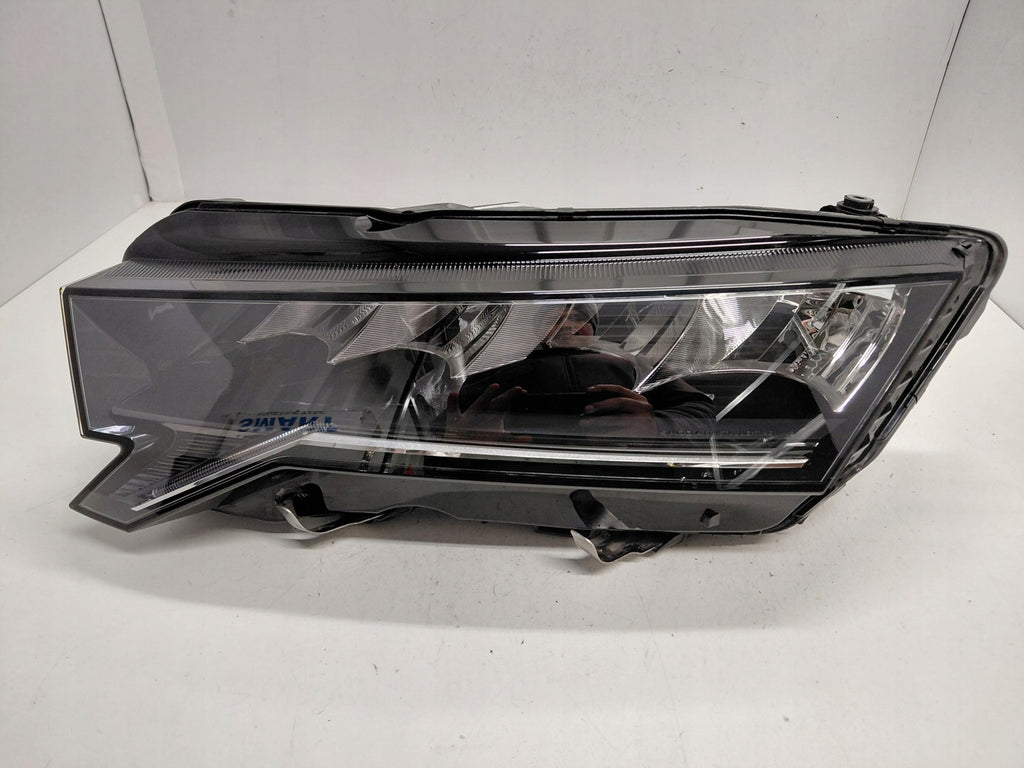 Frontscheinwerfer Skoda Octavia IV 5E4941009 LED Links Scheinwerfer Headlight SCH4061896601oa