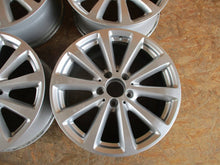 Laden Sie das Bild in den Galerie-Viewer, 4x Alufelge 17 Zoll 7.5" 5x112 40ET Silber A2134011300 Mercedes-Benz W213 FEL6827091401am