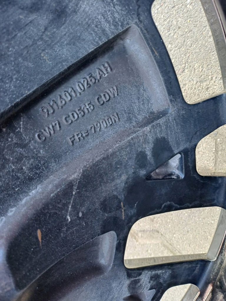 1x Alufelge 20 Zoll 11.0" 5x130 60ET 9J1601025AH Porsche Taycan Rim Wheel