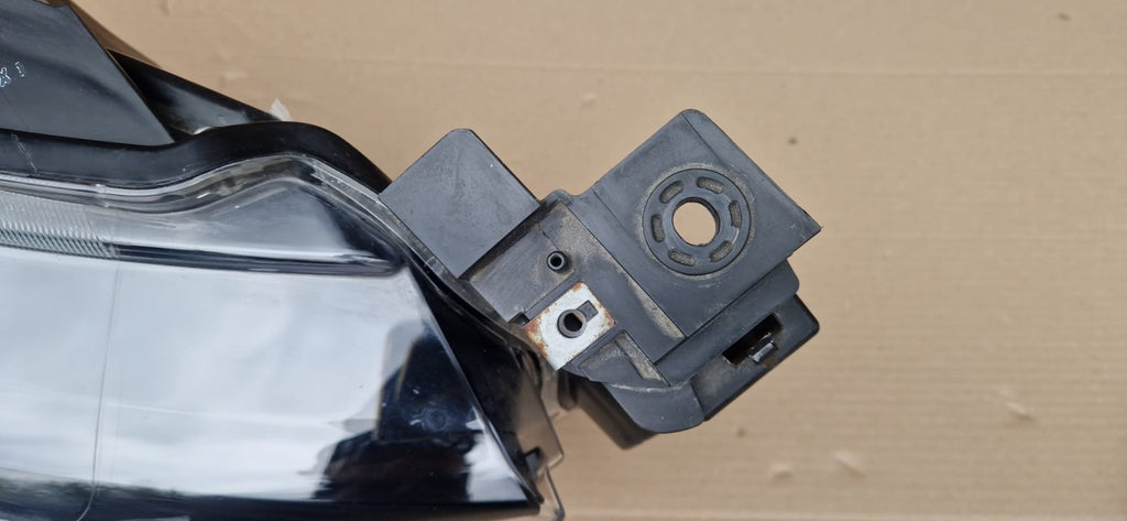 Frontscheinwerfer Mazda 2 D09K-51030 Rechts Scheinwerfer Headlight SCH5927022731tb