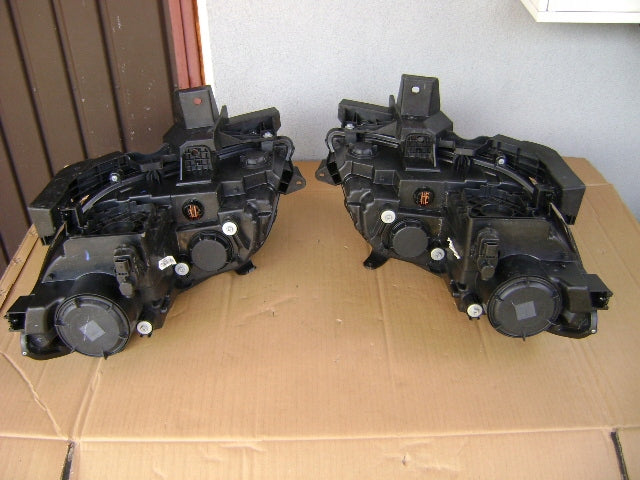 Frontscheinwerfer 4121200XSZ08A Ein Stück (Rechts oder Links) Headlight