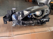 Laden Sie das Bild in den Galerie-Viewer, Frontscheinwerfer Mazda 6 Gj LED Links Scheinwerfer Headlight SCH1499888220kt