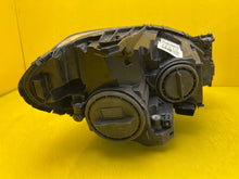 Laden Sie das Bild in den Galerie-Viewer, Frontscheinwerfer Mercedes-Benz W246 A2468207761 Xenon Links Headlight SCH2822089773dk